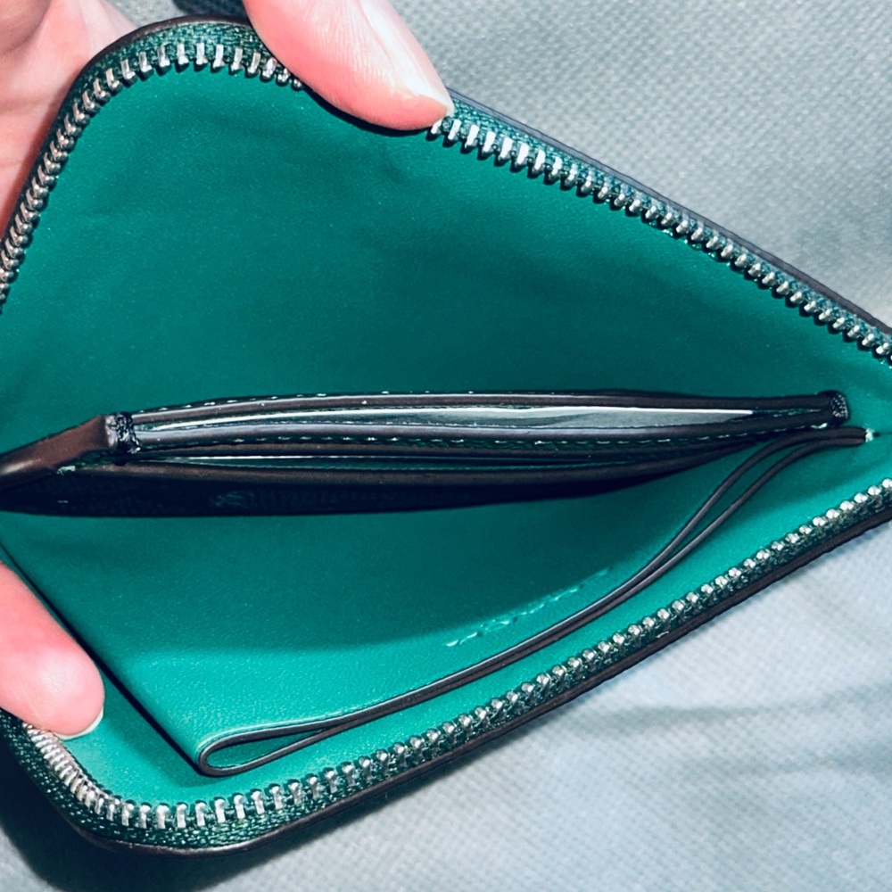 Coach 3 in 1 L-Zip Green and Black Leather Wallet - Picture 3 of 4